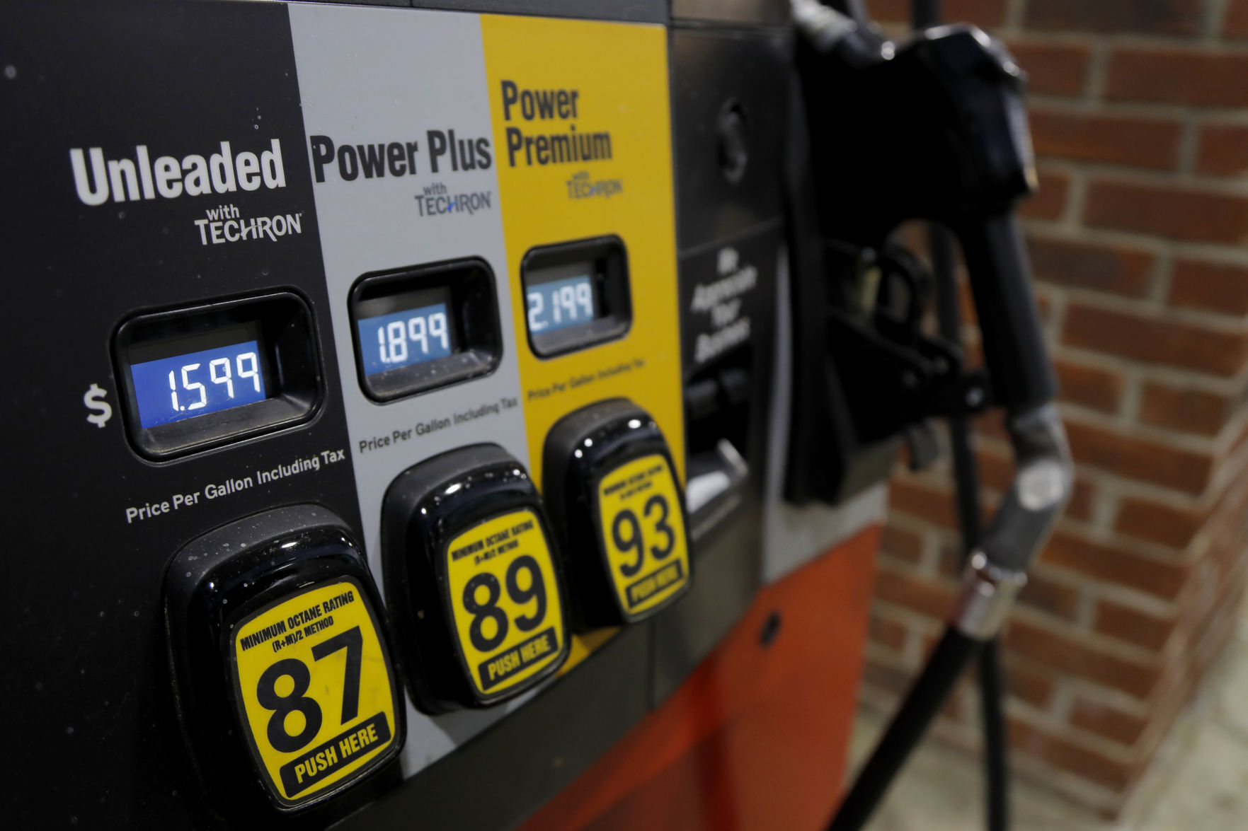 Gas pump
